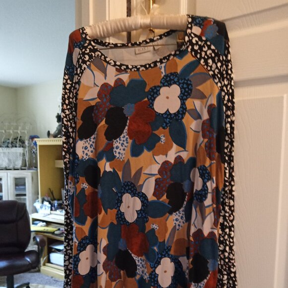 tunic top - Picture 1 of 2